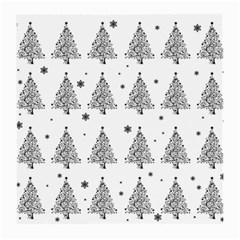 Christmas Tree - Pattern Medium Glasses Cloth by Valentinaart