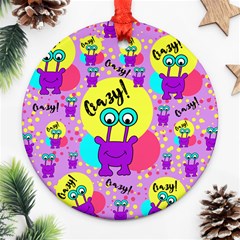 Crazy Ornament (round) by gasi