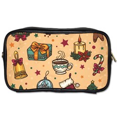 Cute Vintage Christmas Pattern Toiletries Bags by allthingseveryone