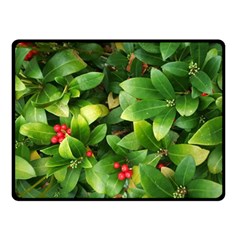 Christmas Season Floral Green Red Skimmia Flower Fleece Blanket (small) by yoursparklingshop