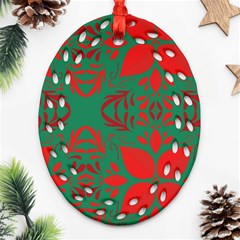 Christmas Background Ornament (oval Filigree) by Celenk