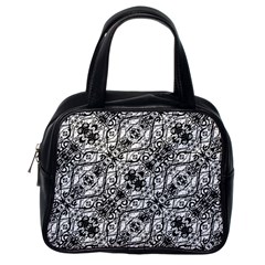 Black And White Ornate Pattern Classic Handbags (one Side) by dflcprints