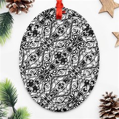 Black And White Ornate Pattern Ornament (oval Filigree) by dflcprints