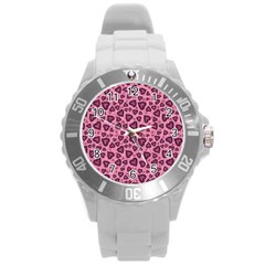 Leopard Heart 03 Round Plastic Sport Watch (l)