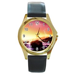 California Sea Ocean Pacific Round Gold Metal Watch