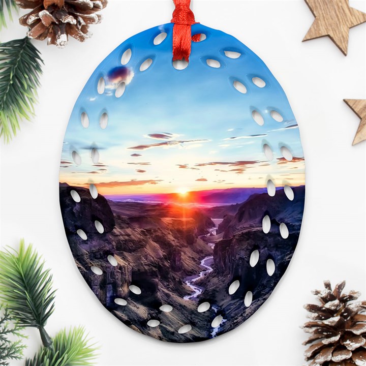 Iceland Landscape Mountains Stream Ornament (Oval Filigree)