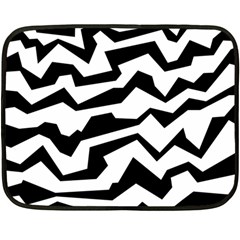 Polynoise Bw Double Sided Fleece Blanket (Mini) 