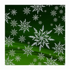 Christmas Star Ice Crystal Green Background Medium Glasses Cloth by BangZart