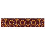 Geometric Pattern Small Flano Scarf Front