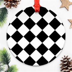 Grid Domino Bank And Black Ornament (Round)