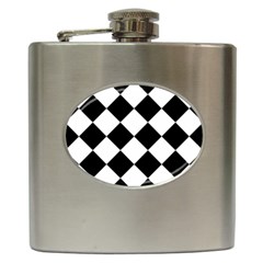 Grid Domino Bank And Black Hip Flask (6 oz)