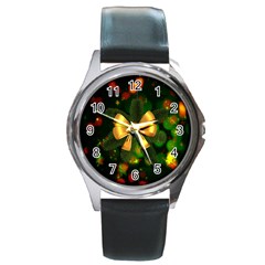 Christmas Celebration Tannenzweig Round Metal Watch by Celenk