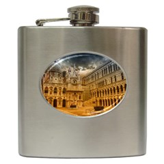 Palace Monument Architecture Hip Flask (6 oz)