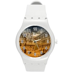 Palace Monument Architecture Round Plastic Sport Watch (M)