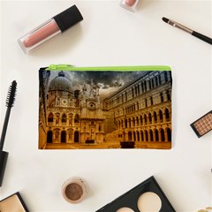 Palace Monument Architecture Cosmetic Bag (XS)