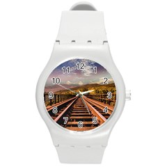 Railway Track Travel Railroad Round Plastic Sport Watch (M)