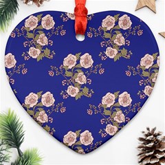 Ndigo Bedding Floral Ornament (heart)