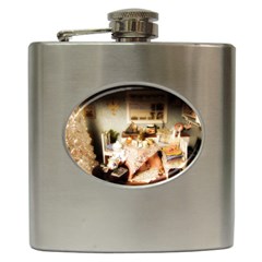 Dollhouse Christmas Hip Flask (6 Oz)