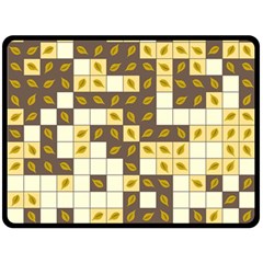 Autumn Leaves Pattern Fleece Blanket (large) 