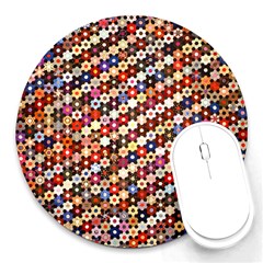 Mosaic Pattern Quilt Pattern Round Mousepad by paulaoliveiradesign