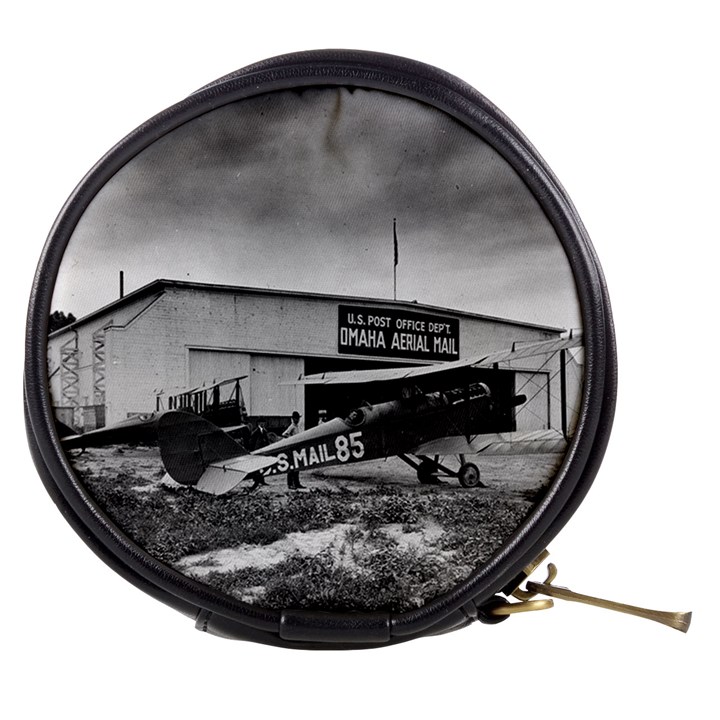 Omaha Airfield Airplain Hangar Mini Makeup Bags