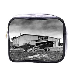 Omaha Airfield Airplain Hangar Mini Toiletries Bags