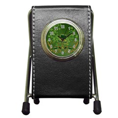 Happy St  Patrick s Day With Clover Pen Holder Desk Clocks by FantasyWorld7