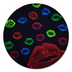 Hot Lips Magnet 5  (round) by dawnsiegler