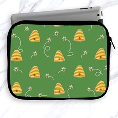 Bee Pattern Apple Ipad 2/3/4 Zipper Cases by Valentinaart