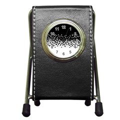 Flat Tech Camouflage Black And White Pen Holder Desk Clocks