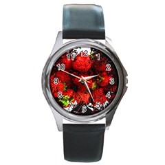 Strawberry Fruit Food Art Abstract Round Metal Watch