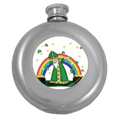  St  Patrick  Dabbing Round Hip Flask (5 Oz) by Valentinaart