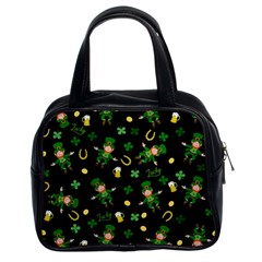 St Patricks Day Pattern Classic Handbags (2 Sides) by Valentinaart