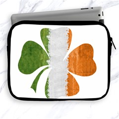 Irish Clover Apple Ipad 2/3/4 Zipper Cases by Valentinaart