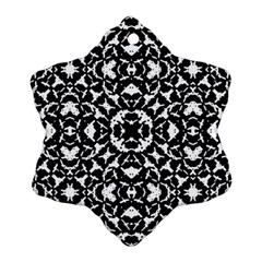 Black And White Geometric Pattern Snowflake Ornament (two Sides) by dflcprints