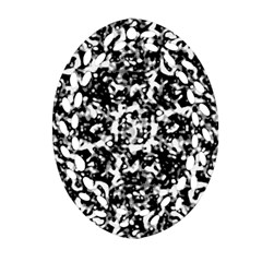 Black And White Abstract Texture Oval Filigree Ornament (two Sides) by dflcprints