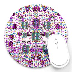 Alien Sweet As Candy Round Mousepads