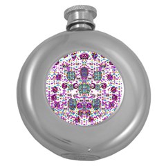 Alien Sweet As Candy Round Hip Flask (5 Oz) by pepitasart