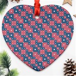 Squares And Circles Motif Geometric Pattern Heart Ornament (Two Sides) Front