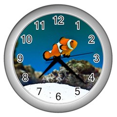 CLOWNFISH 1 Wall Clocks (Silver) 