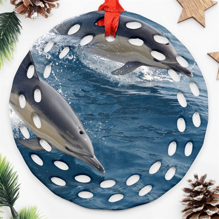 DOLPHIN 4 Round Filigree Ornament (Two Sides)