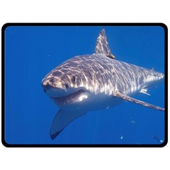 GREAT WHITE SHARK 5 Fleece Blanket (Large) 