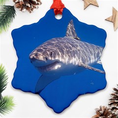 GREAT WHITE SHARK 5 Ornament (Snowflake)