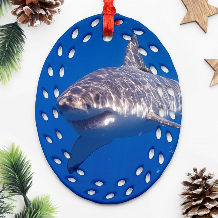 GREAT WHITE SHARK 5 Ornament (Oval Filigree)