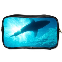 Great White Shark 6 Toiletries Bags 2-side by trendistuff