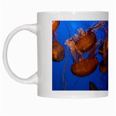 Jellyfish Aquarium White Mugs by trendistuff