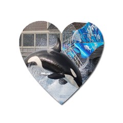 Orca 1 Heart Magnet by trendistuff