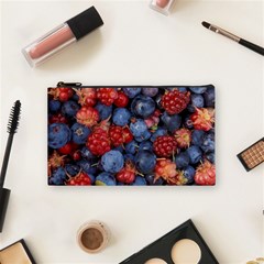 Wild Berries 1 Cosmetic Bag (small)  by trendistuff