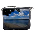 Isla Puerto Rico Messenger Bags Front