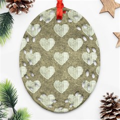 Hearts Motif Pattern Ornament (oval Filigree) by dflcprints